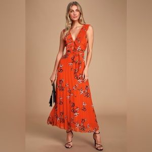 Lulus Loved By You Red Orange Floral Print Pleated Chiffon Maxi Dress